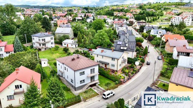 dom wolnostojący, 9 pokoi Jasło Ulaszowice, ul. Skalna. Zdjęcie 4