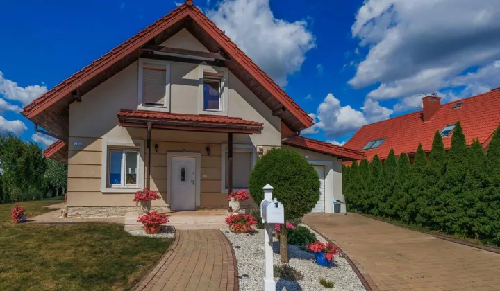 dom wolnostojący, 5 pokoi Rzeszów Budziwój, ul. Miejska