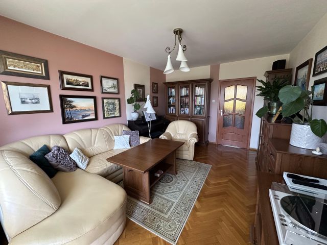 Mieszkanie 3-pokojowe Łódź Kurak, ul. Strycharska. Zdjęcie 1