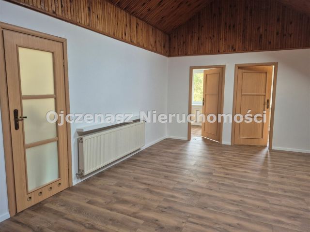 dom wolnostojący, 5 pokoi Kruszyn. Zdjęcie 12