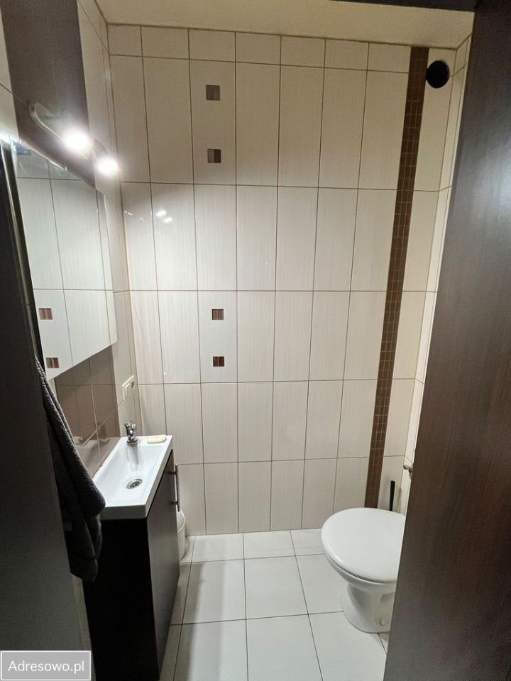 dom wolnostojący, 5 pokoi Chomęcice, ul. Jesionowa. Zdjęcie 12