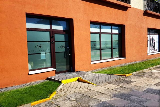 Lokal Łódź Widzew, ul. Andrzeja Sacharowa. Zdjęcie 1