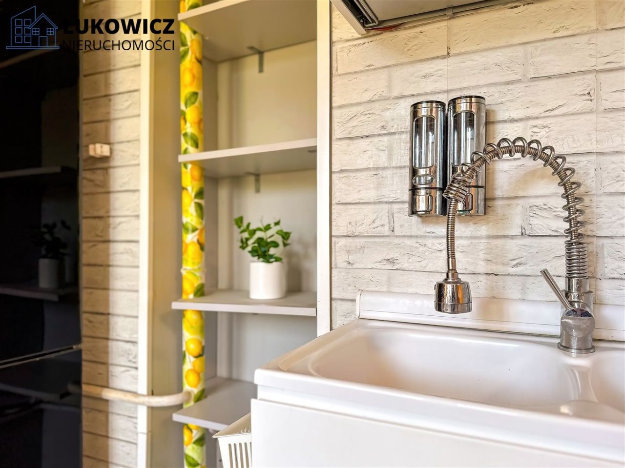 Mieszkanie 1-pokojowe Bielsko-Biała Osiedle Karpackie. Zdjęcie 5