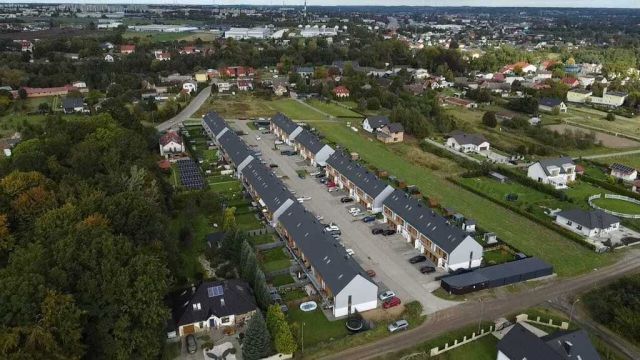 dom szeregowy, 4 pokoje Łosino, ul. Bukowa. Zdjęcie 15