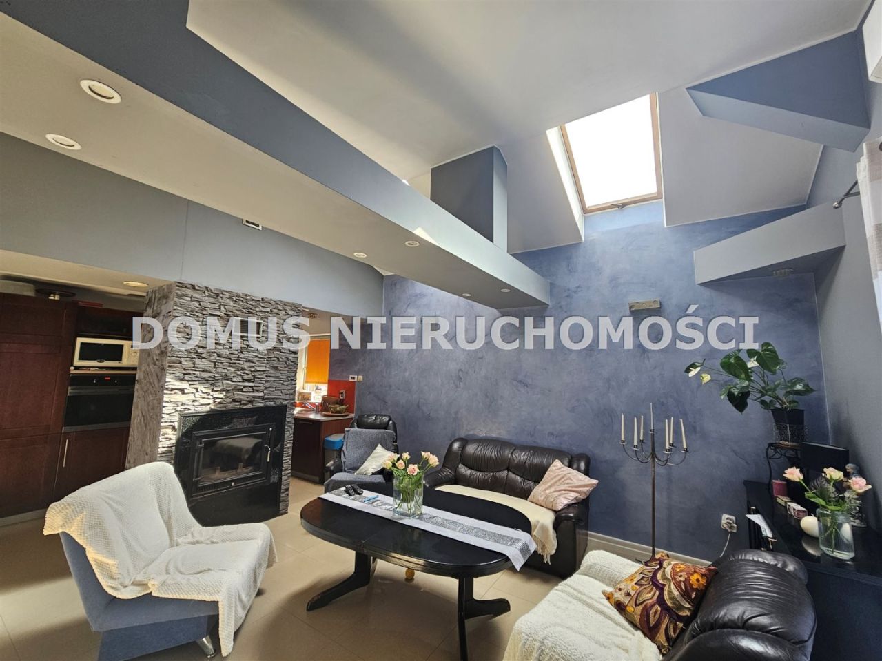 dom wolnostojący, 4 pokoje Żelechlin. Zdjęcie 2