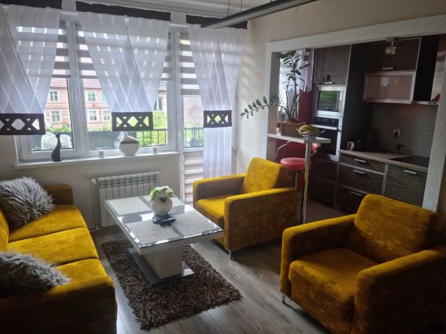 Mieszkanie 3-pokojowe Trzebiatów Centrum. Zdjęcie 1