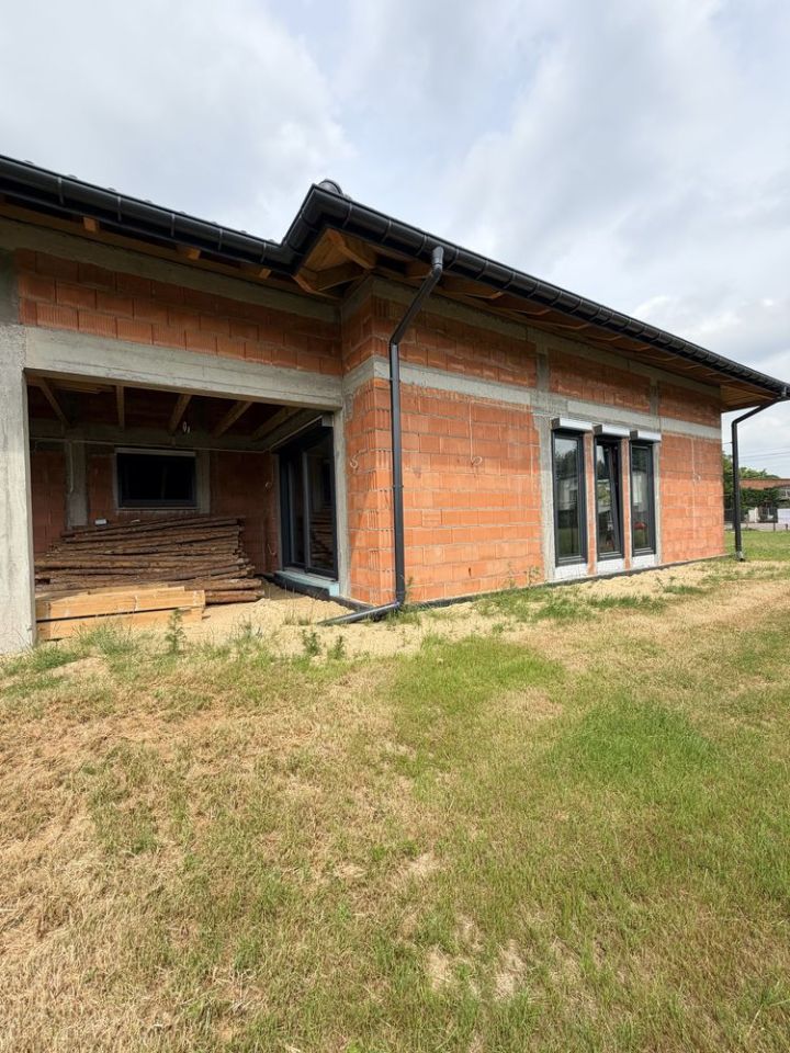 dom wolnostojący Piotrków Trybunalski, ul. Zalesicka. Zdjęcie 4