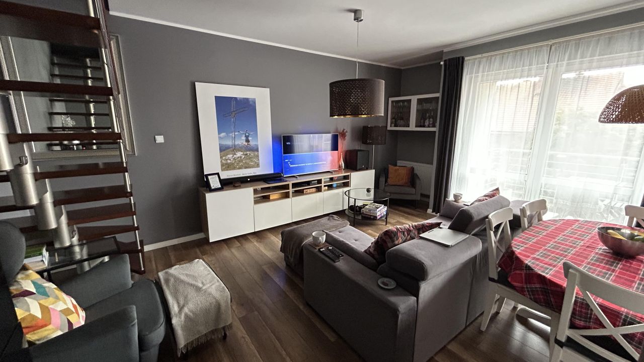 Mieszkanie 5-pokojowe Legnica, ul. ks. Piotra Ściegiennego. Zdjęcie 2