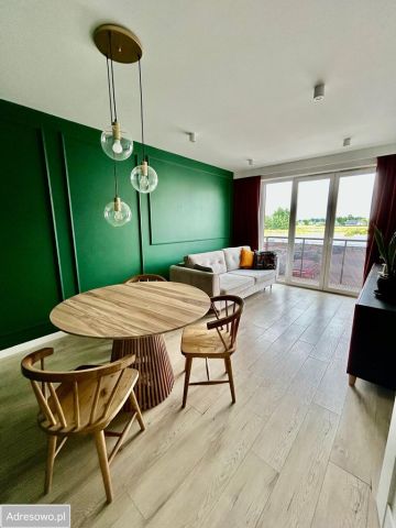 Mieszkanie 3-pokojowe Wrocław Lipa Piotrowska, ul. Cynamonowa. Zdjęcie 1