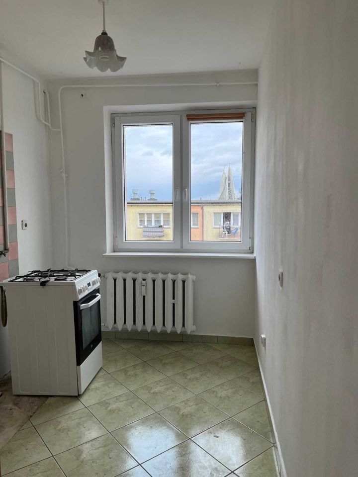 Mieszkanie 3-pokojowe Kalisz, ul. Adama Asnyka. Zdjęcie 3