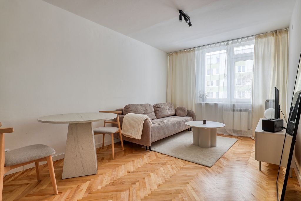 Mieszkanie 2-pokojowe Warszawa Ochota, ul. Karola Dickensa. Zdjęcie 3