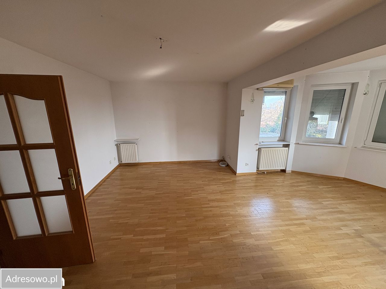 dom wolnostojący, 5 pokoi Mikołajki, ul. Kolejowa. Zdjęcie 3