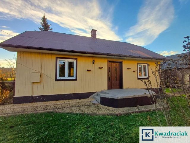 dom wolnostojący, 3 pokoje Żarnowiec. Zdjęcie 1