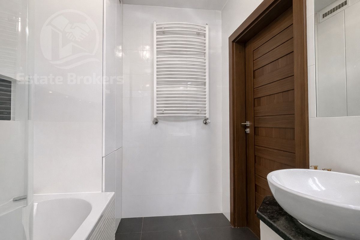 Mieszkanie 3-pokojowe Wrocław Krzyki, al. Wiśniowa. Zdjęcie 9