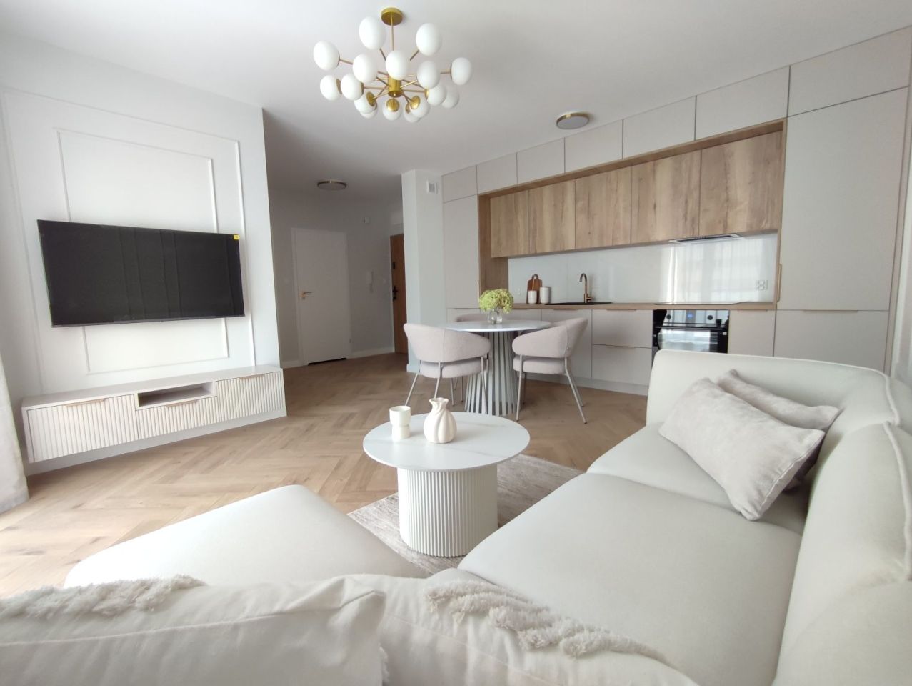 Mieszkanie 3-pokojowe Nowa Sól, os. Armii Krajowej. Zdjęcie 1