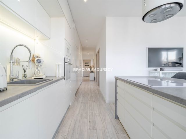 Mieszkanie 4-pokojowe Kraków Dębniki, ul. Czerwone Maki. Zdjęcie 8