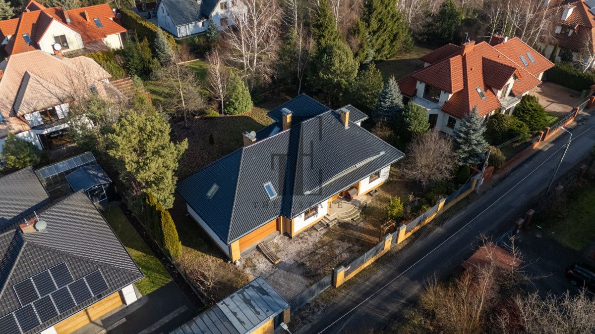 dom wolnostojący, 6 pokoi Komorów, ul. Polna. Zdjęcie 8