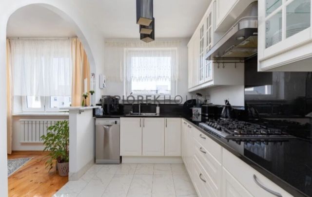 Mieszkanie 3-pokojowe Warszawa Praga-Południe, ul. Łukowska. Zdjęcie 1