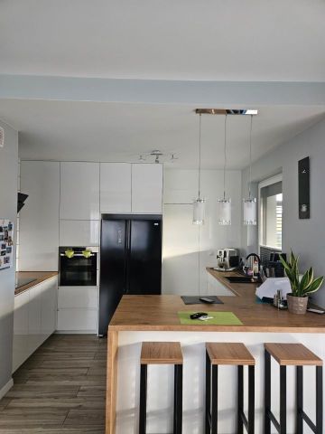 dom wolnostojący, 4 pokoje Serock, ul. Polna. Zdjęcie 1