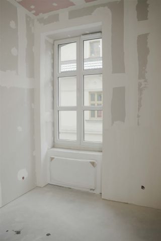 Mieszkanie 3-pokojowe Bielsko-Biała Śródmieście. Zdjęcie 3