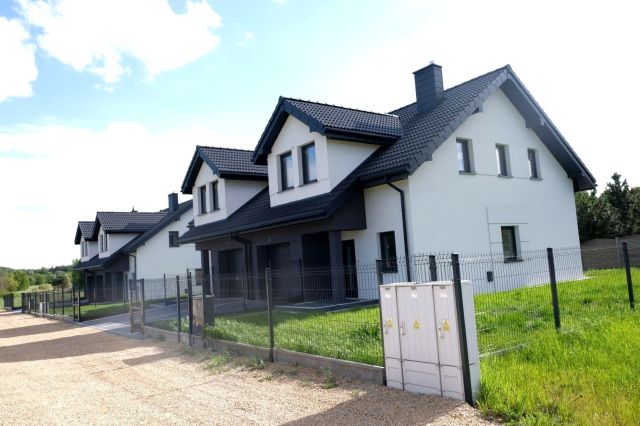 bliźniak, 5 pokoi Wancerzów, ul. Kameralna. Zdjęcie 1