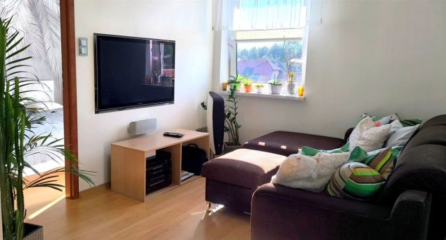 Mieszkanie 3-pokojowe Pabianice. Zdjęcie 3