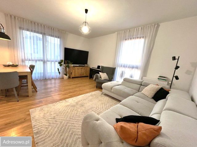 Mieszkanie 3-pokojowe Piła, ul. Kazimierza Wielkiego. Zdjęcie 1