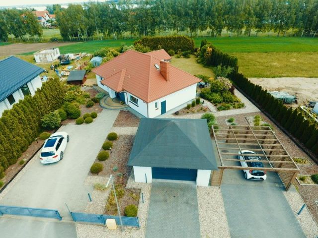 dom wolnostojący, 4 pokoje Nowa Wieś. Zdjęcie 1
