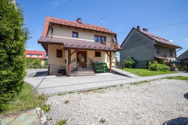 dom wolnostojący, 5 pokoi Ludźmierz, ul. Kazimierza Przerwy-Tetmajera. Zdjęcie 2