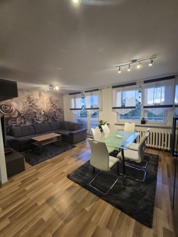 Mieszkanie 3-pokojowe Jastrzębie-Zdrój, ul. Wielkopolska. Zdjęcie 1