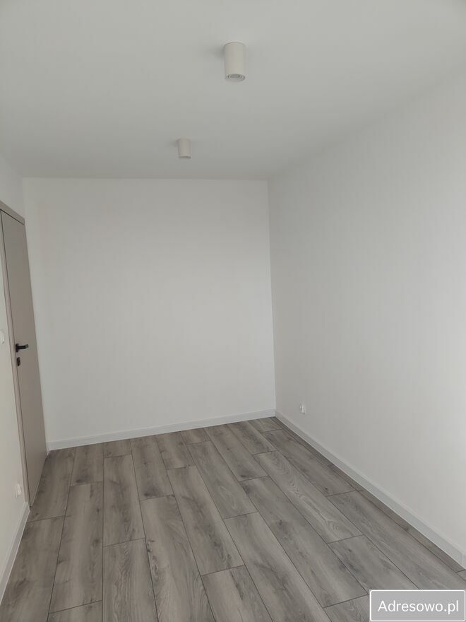 Mieszkanie 3-pokojowe Bielsko-Biała Śródmieście, ul. Henryka Siemiradzkiego. Zdjęcie 5