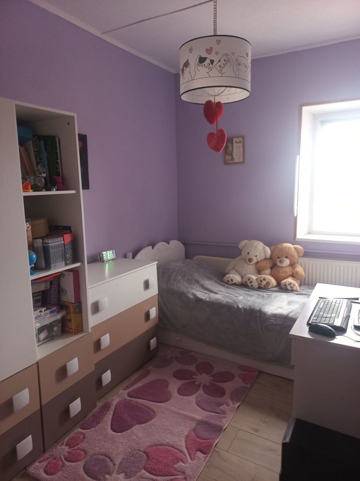 Mieszkanie 4-pokojowe Niwiska. Zdjęcie 3