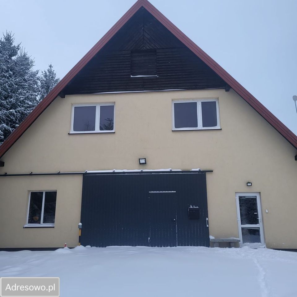 dom wolnostojący, 4 pokoje Pogobie Średnie. Zdjęcie 10