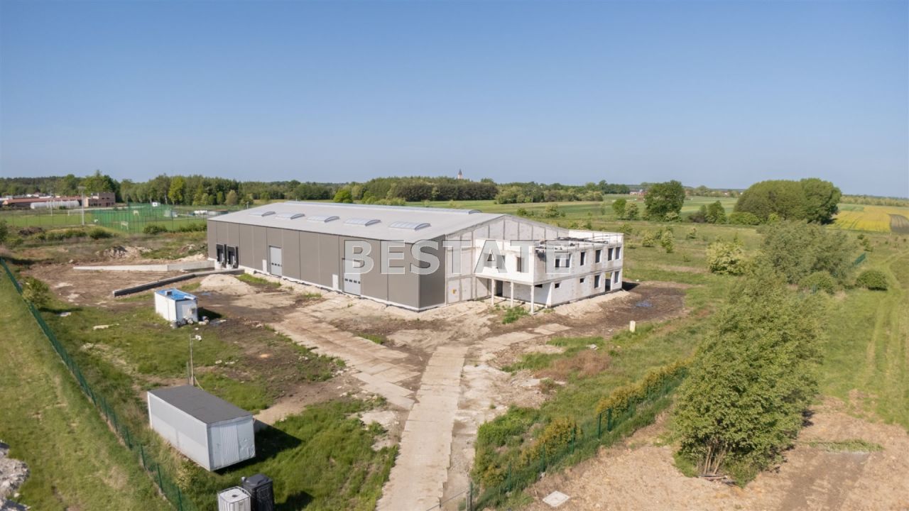 Hala/magazyn Tuszów Narodowy