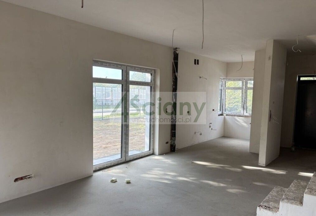 dom szeregowy, 5 pokoi Warszawa Wawer. Zdjęcie 1