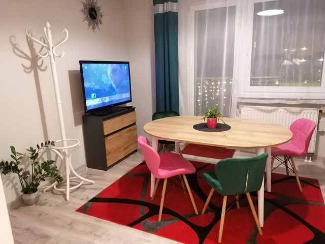dom wolnostojący, 18 pokoi Karpacz Centrum, ul. Nad Łomnicą. Zdjęcie 18