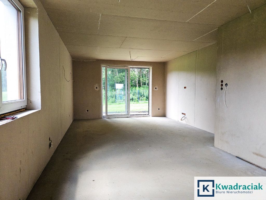 dom szeregowy, 4 pokoje Ustrobna. Zdjęcie 11