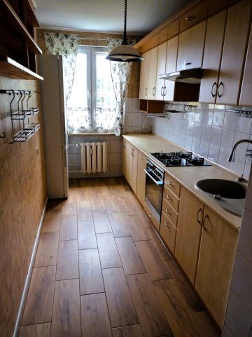 Mieszkanie 3-pokojowe Łęczna Centrum, ul. Obrońców Pokoju. Zdjęcie 5