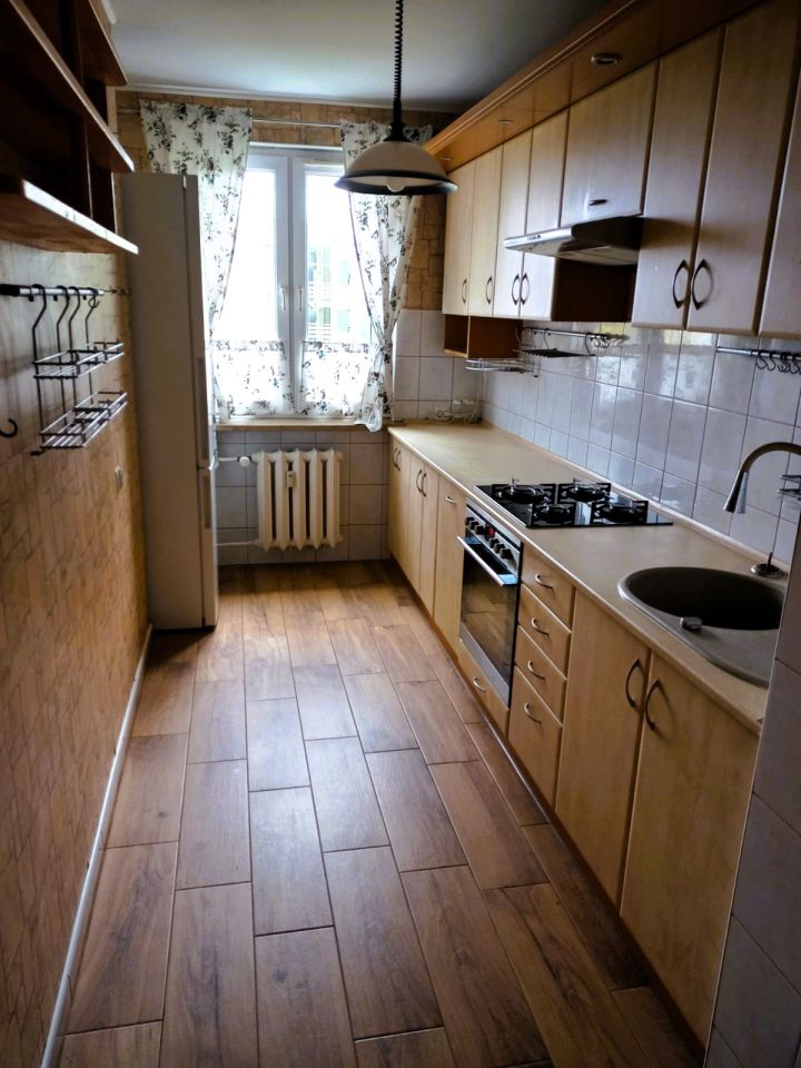 Mieszkanie 3-pokojowe Łęczna Centrum, ul. Obrońców Pokoju. Zdjęcie 5