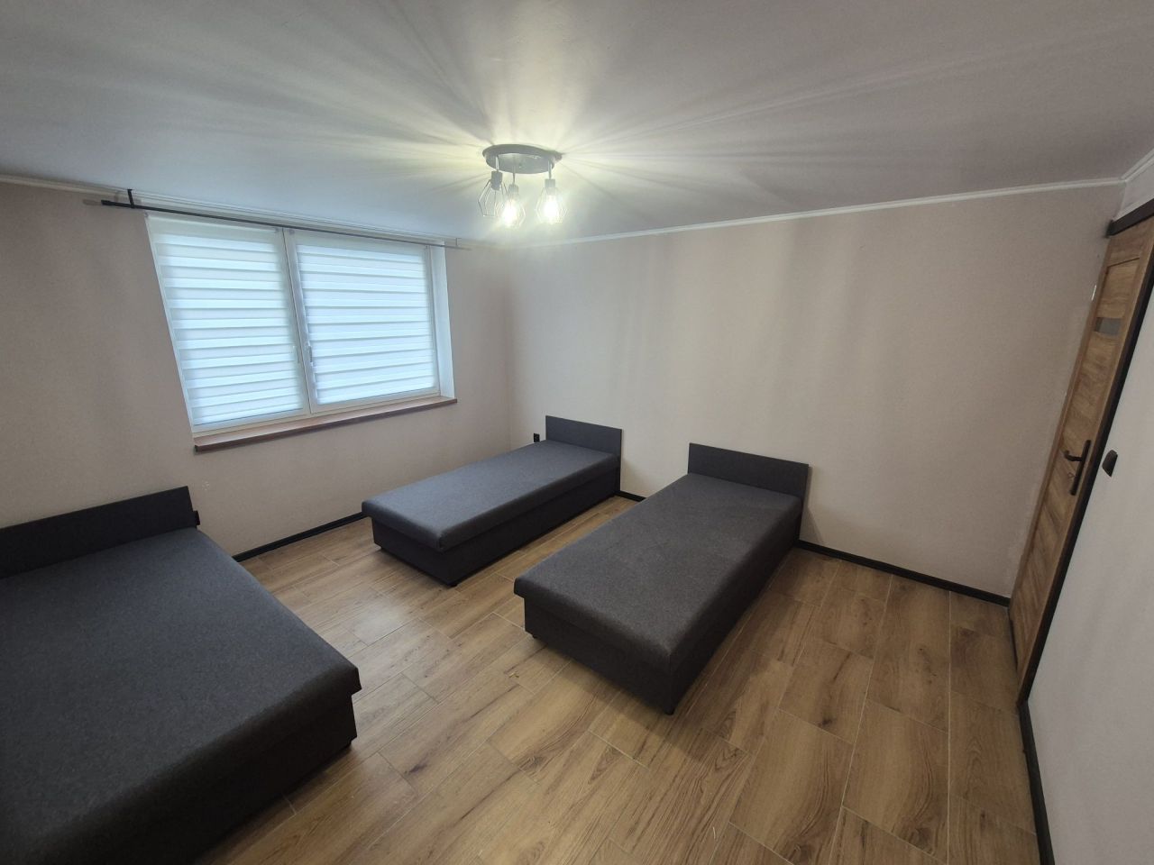 Mieszkanie 3-pokojowe Krosno, ul. Stefana Żeromskiego. Zdjęcie 6