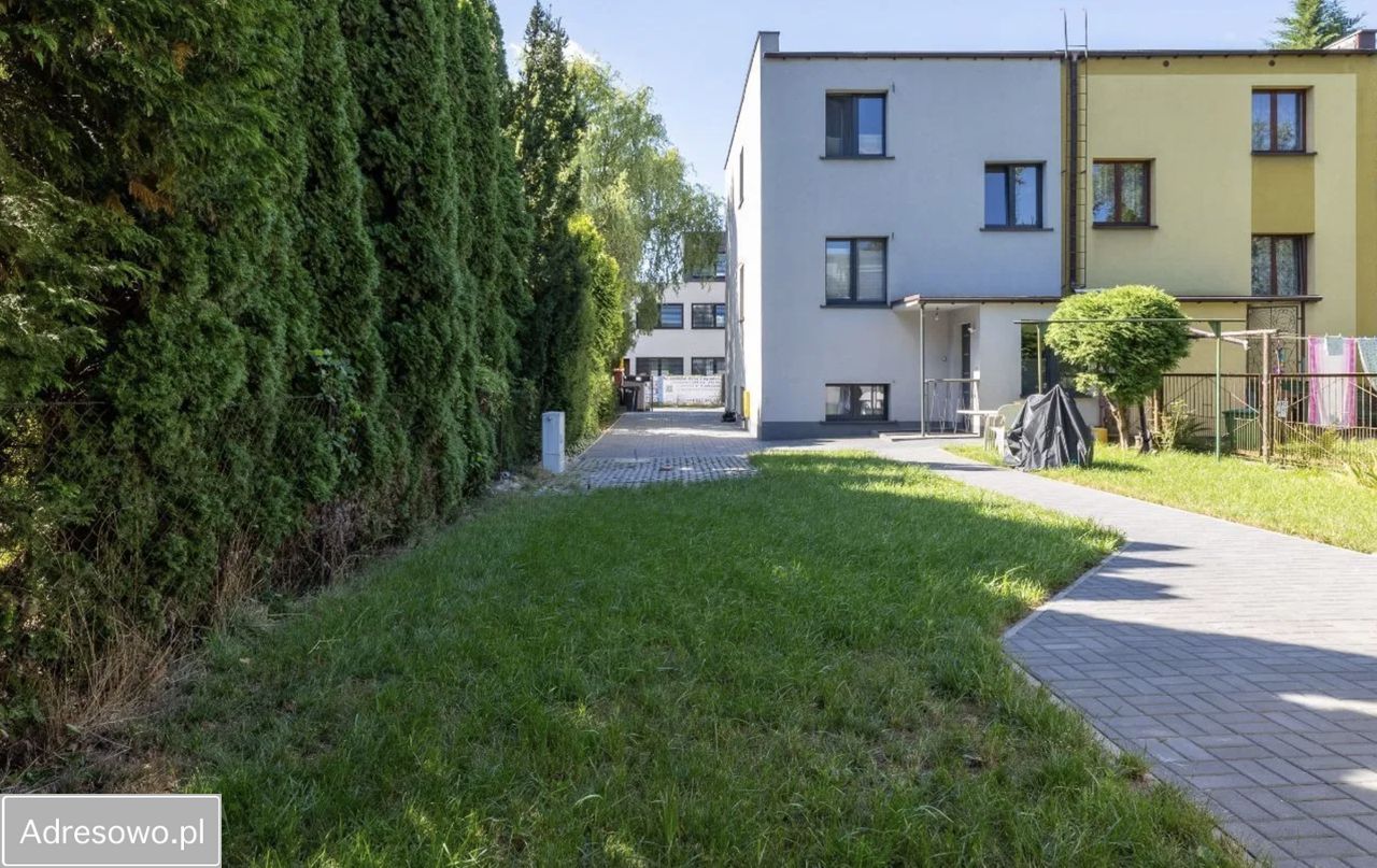 bliźniak, 10 pokoi Poznań Wola. Zdjęcie 2