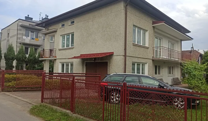 dom wolnostojący, 6 pokoi Krosno Zawodzie, ul. Hetmana Stanisława Żółkiewskiego