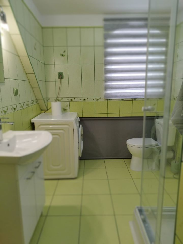 dom wolnostojący, 6 pokoi Turka. Zdjęcie 13