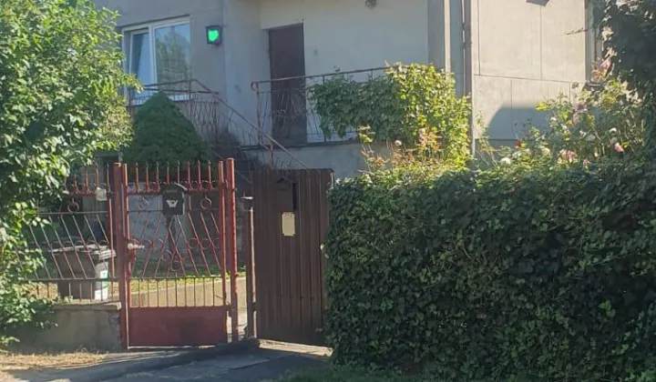 dom wolnostojący, 5 pokoi Płock, ul. Działkowa