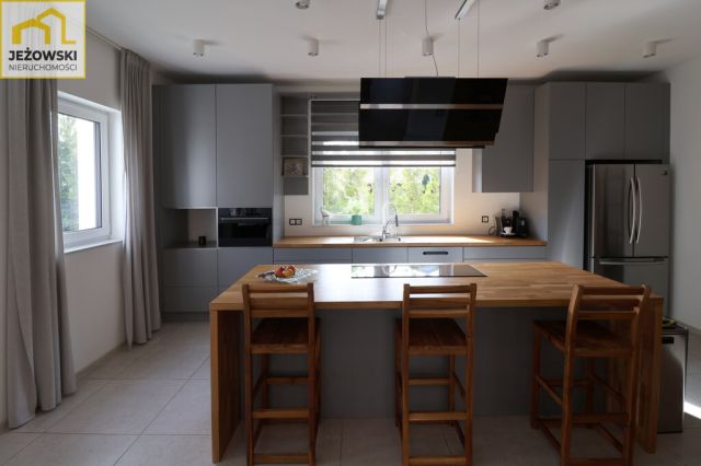 dom, 6 pokoi Janowiec. Zdjęcie 18