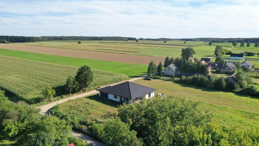 dom wolnostojący, 5 pokoi Lachowo. Zdjęcie 1