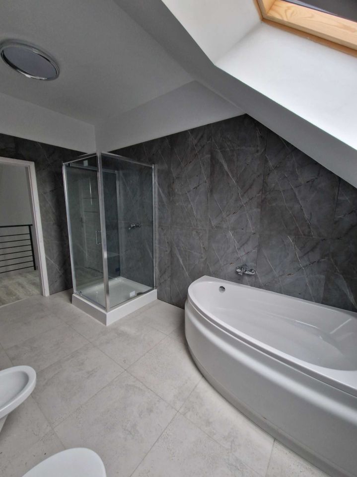 dom wolnostojący Pieszyce. Zdjęcie 3