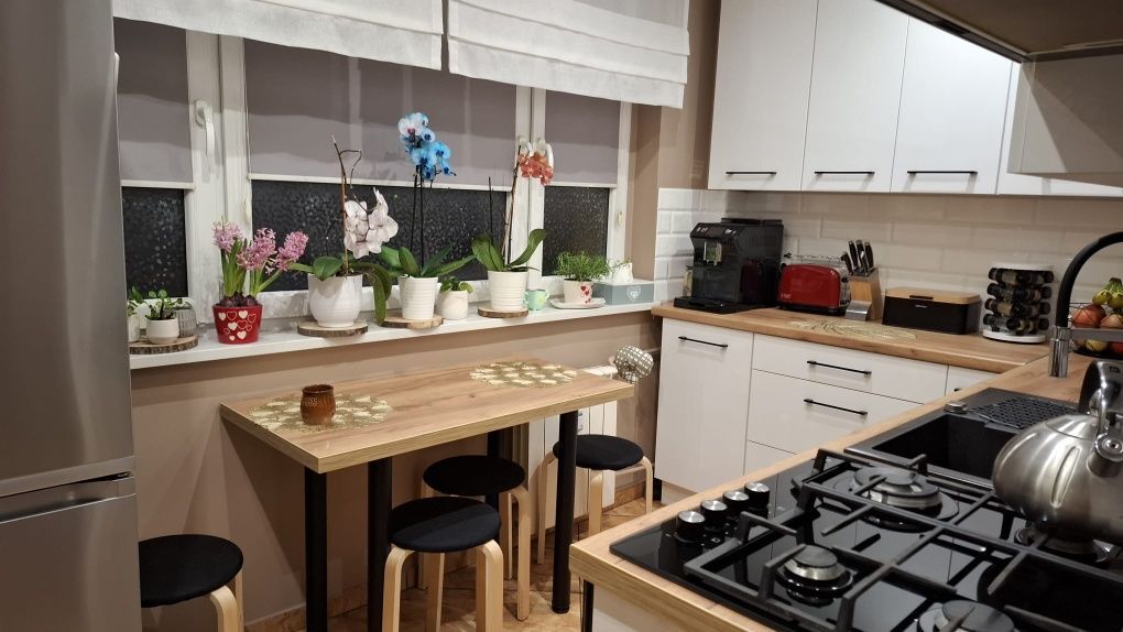 Mieszkanie 3-pokojowe Bytom Śródmieście, ul. Pułaskiego. Zdjęcie 4