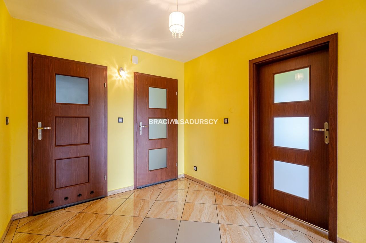 dom wolnostojący, 6 pokoi Wolbrom, ul. Kamienna Góra. Zdjęcie 22