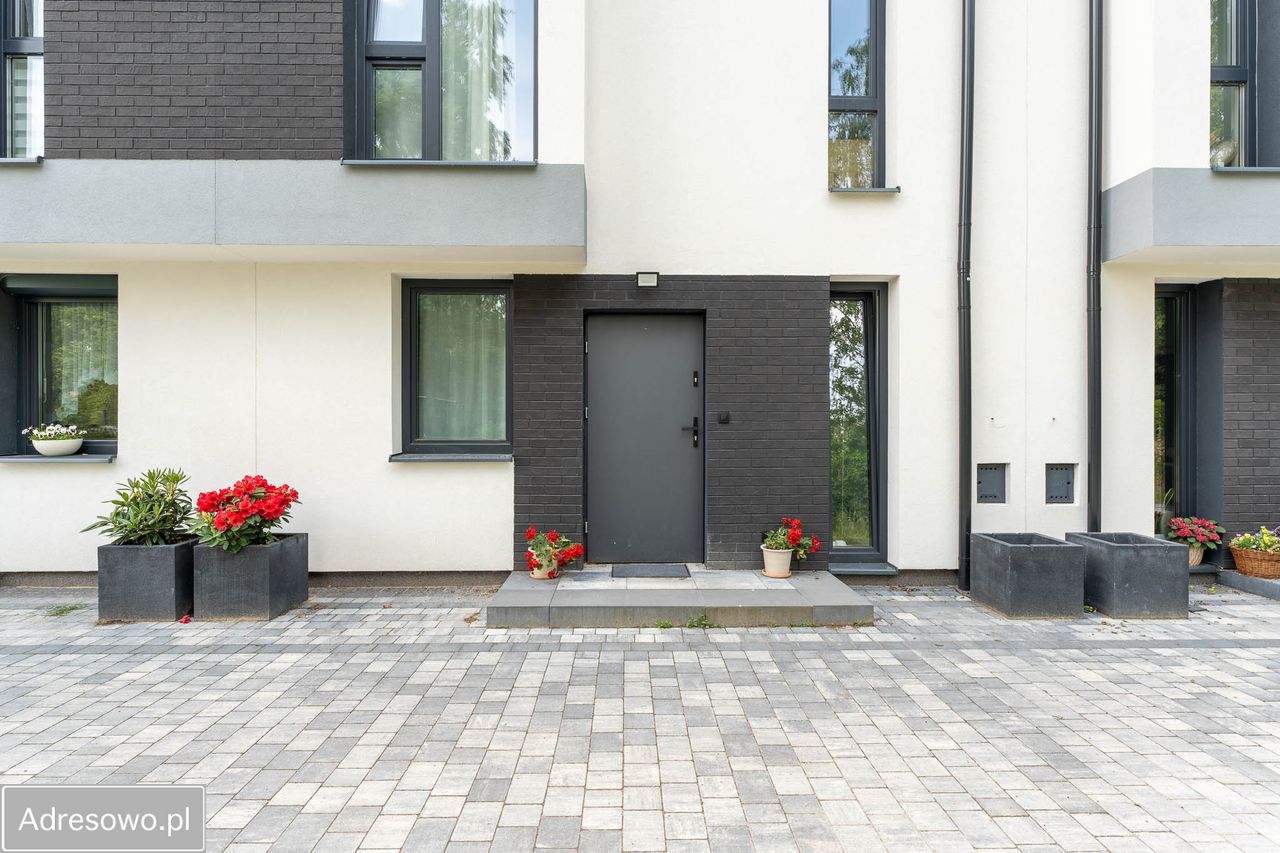 dom szeregowy, 5 pokoi Józefosław, ul. Słoneczny Sad. Zdjęcie 1